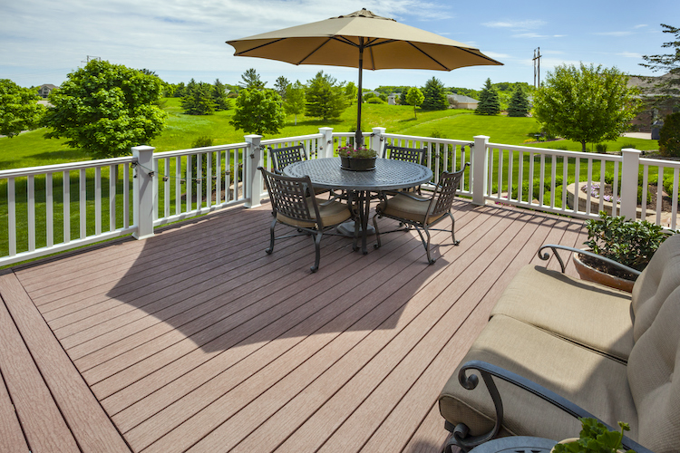 Custom Deck Builder In Redding CT